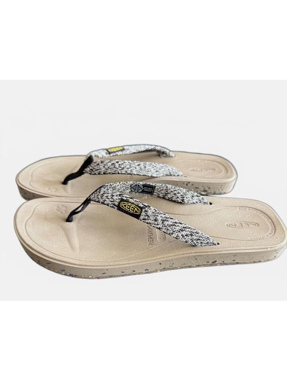 Keen Harvest Flip Flop Sandals Women's Size 8 NWOT
